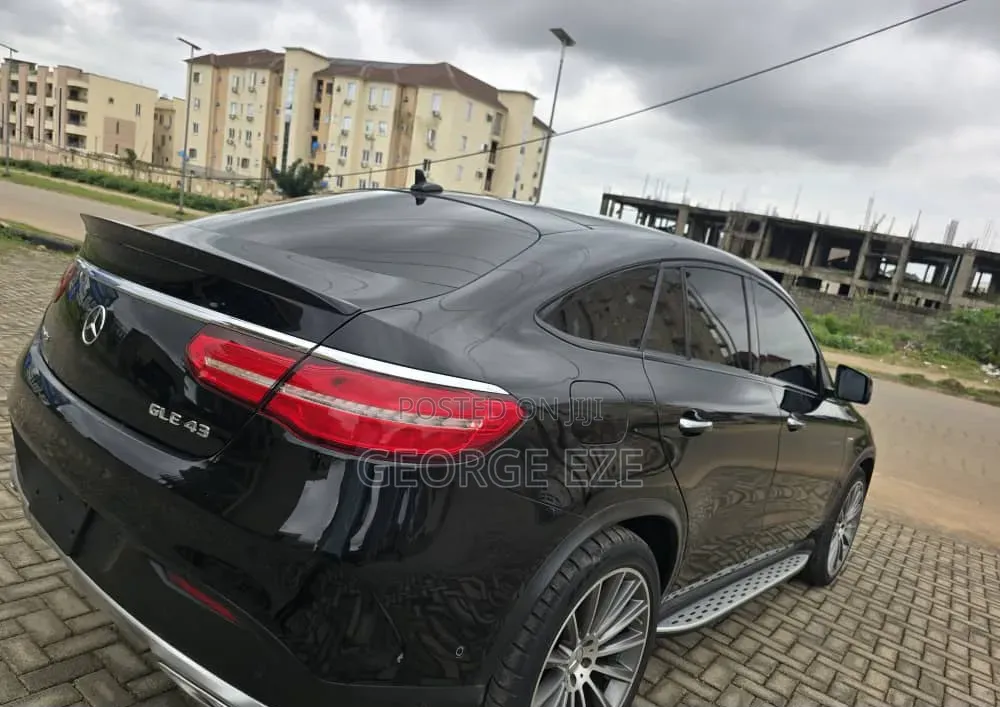 Mercedes-Benz GLE-Class AMG GLE 43 4MATIC 2017 Black