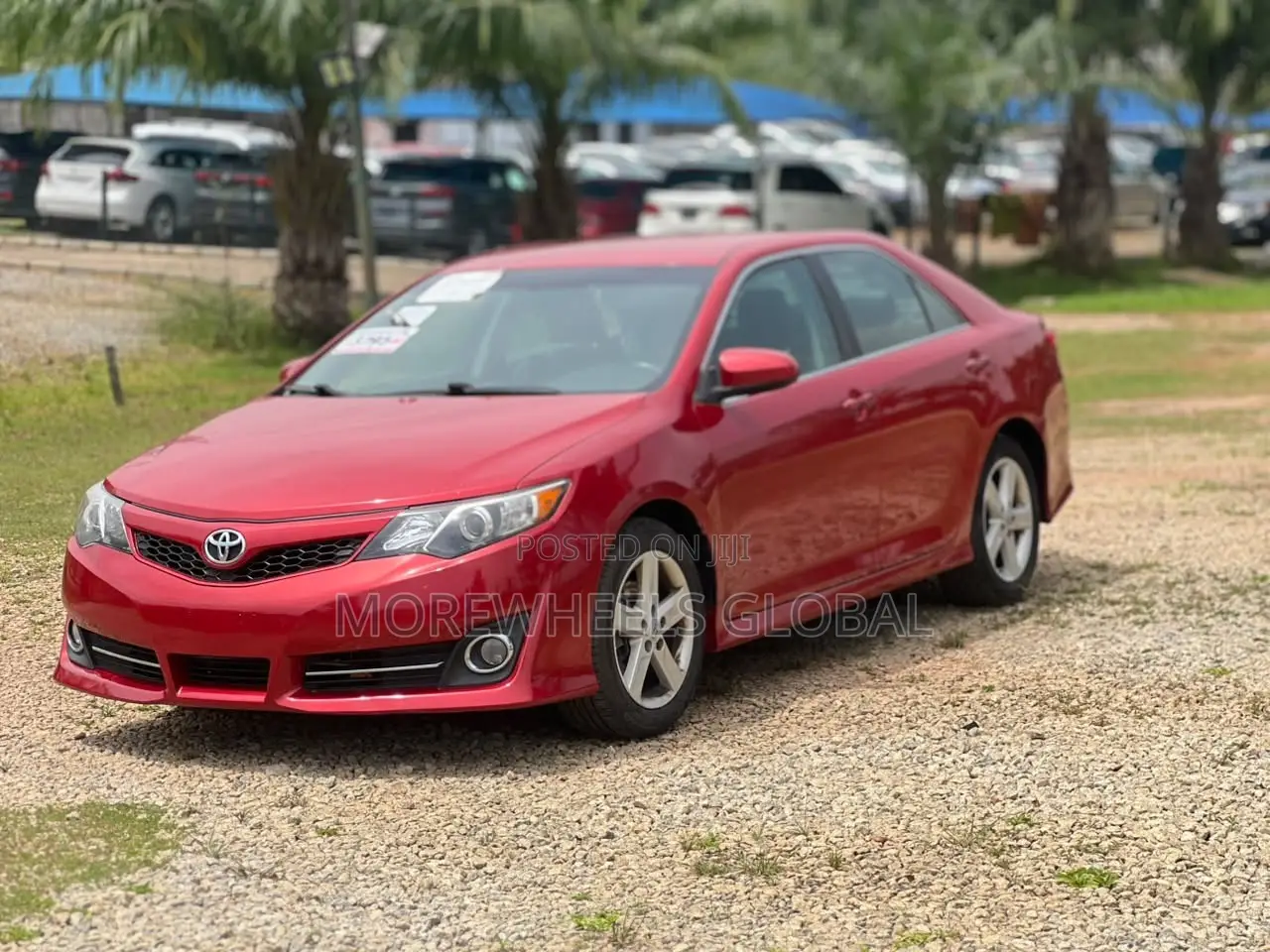 Toyota Camry SE 4dr Sedan (2.5L 4cyl 6A) 2013 Red