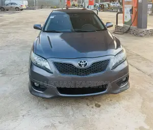 Toyota Camry 2011 White