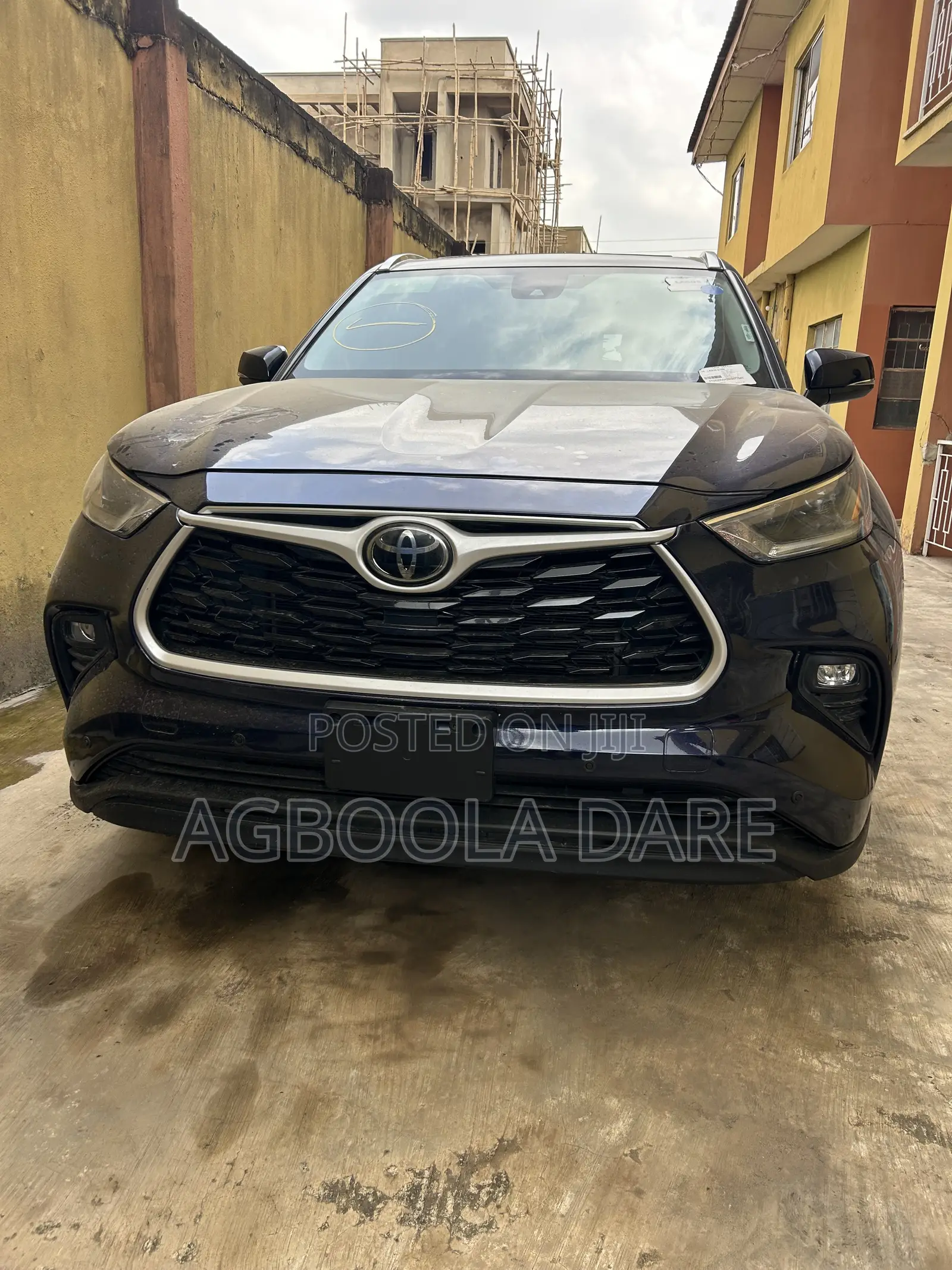 Toyota Highlander XLE 2021 Blue