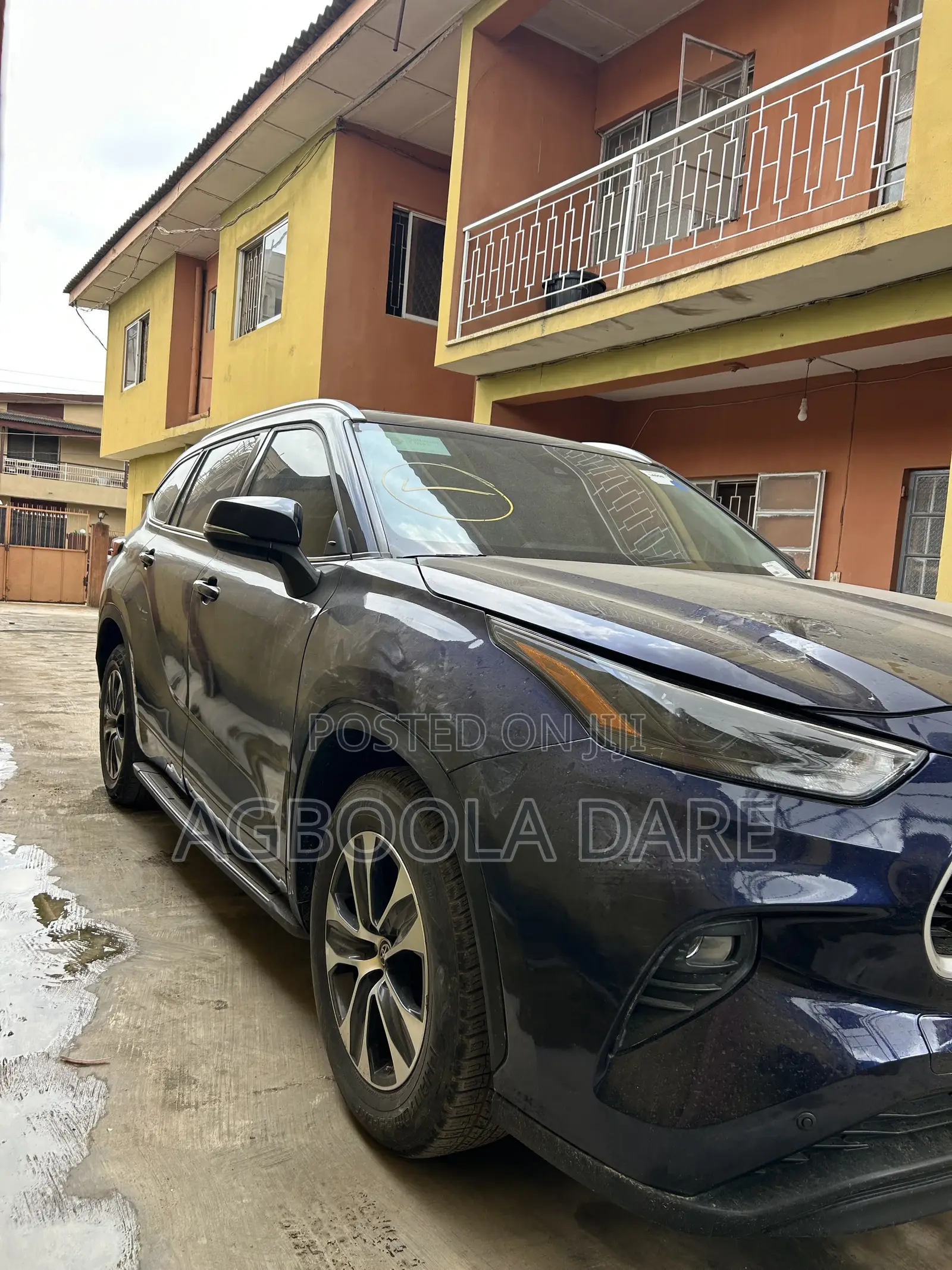 Toyota Highlander XLE 2021 Blue