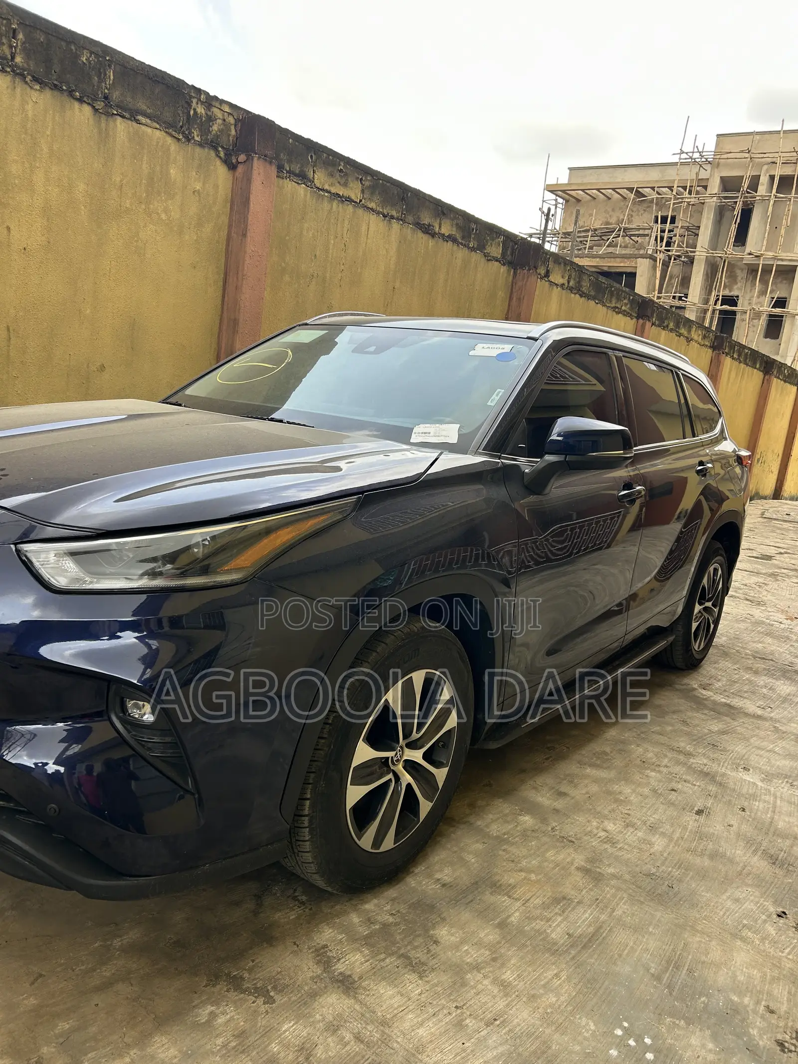 Toyota Highlander XLE 2021 Blue