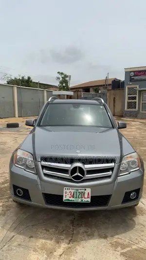 Mercedes-Benz GLK-Class 2010 Gray