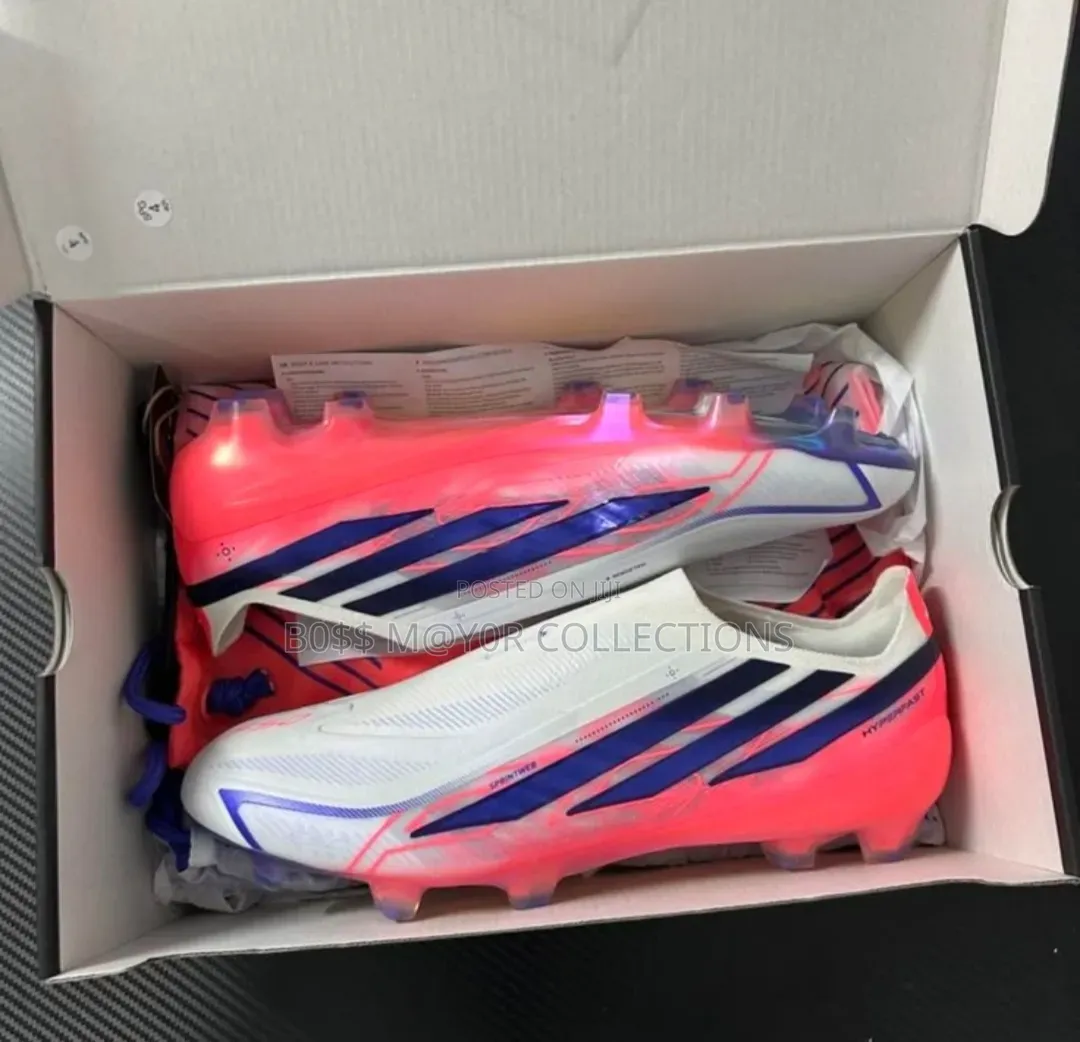 Adidas F50 Hyperfast Elite / Pro Laceless Firm Ground Football Boots