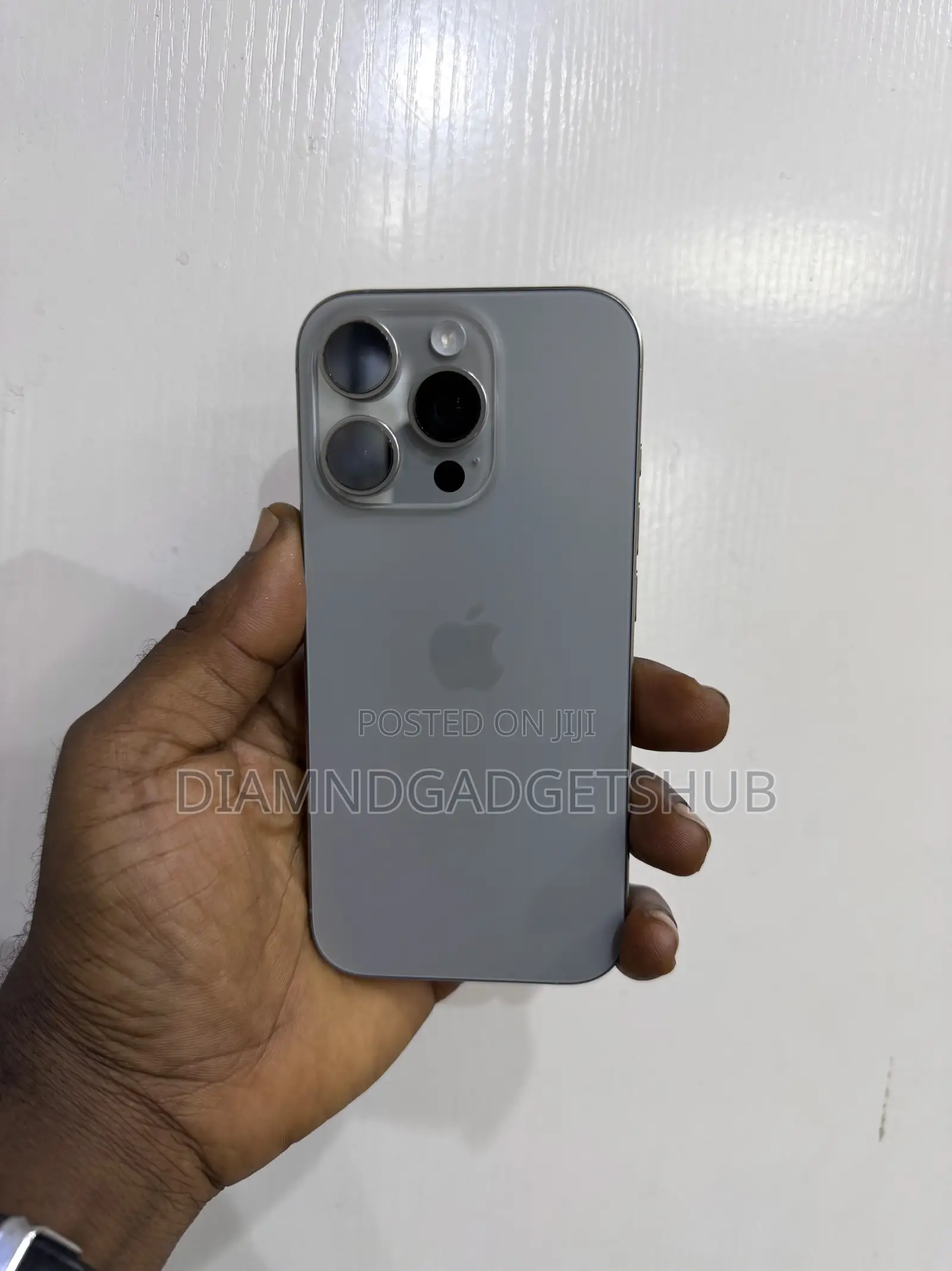 Apple iPhone 16 Pro 256 GB Gray