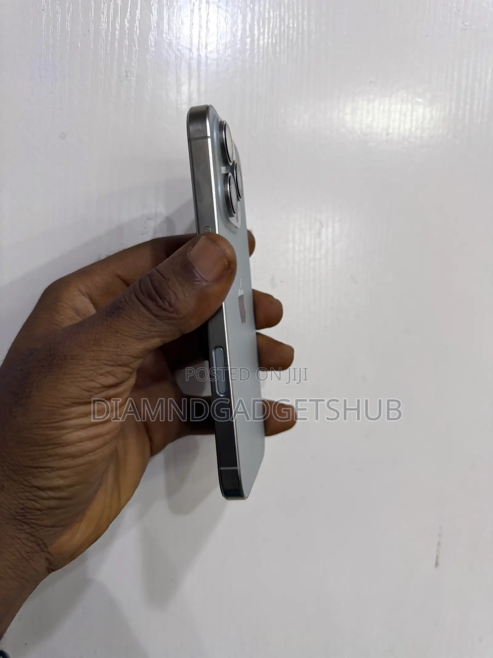 Apple iPhone 16 Pro 256 GB Gray