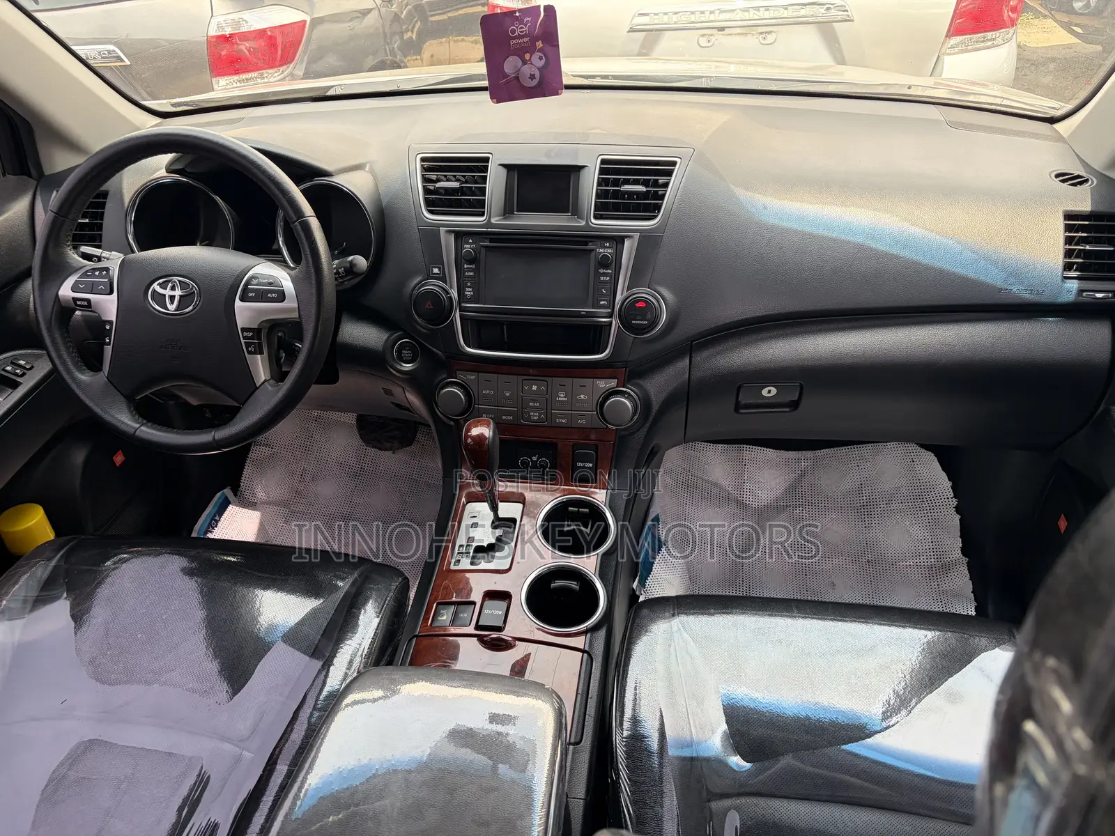 Toyota Highlander Limited 3.5l 4WD 2013 Silver