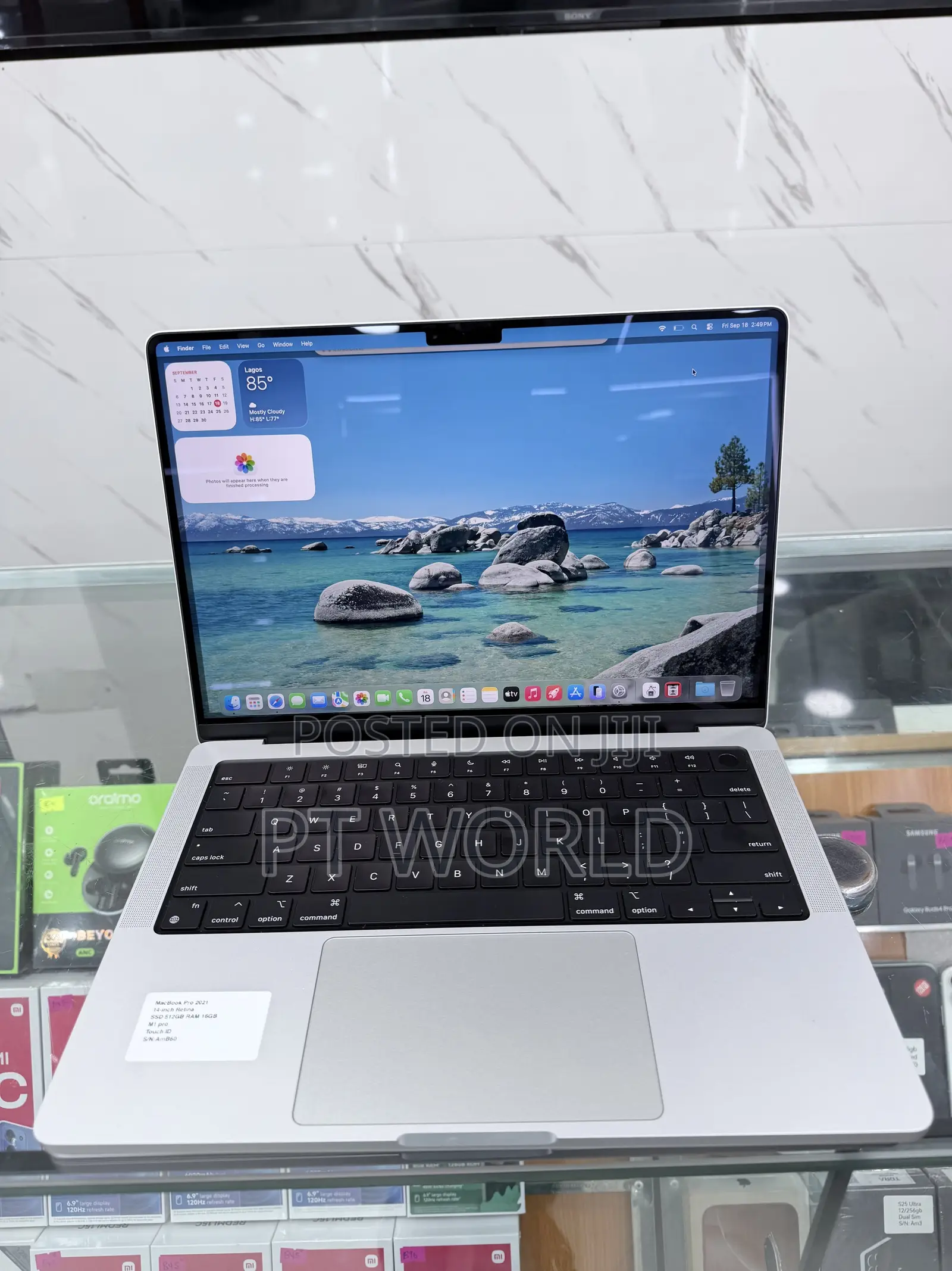 Laptop Apple MacBook Pro 2021 M1 16GB Apple M1 Pro SSD 512GB