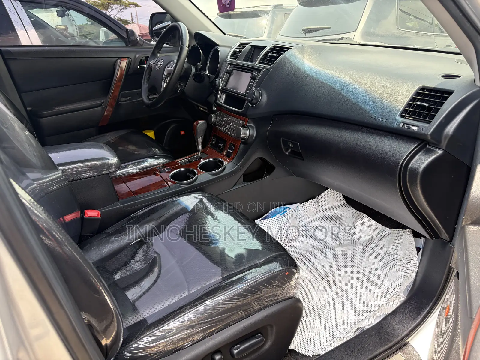 Toyota Highlander Limited 3.5l 4WD 2013 Silver