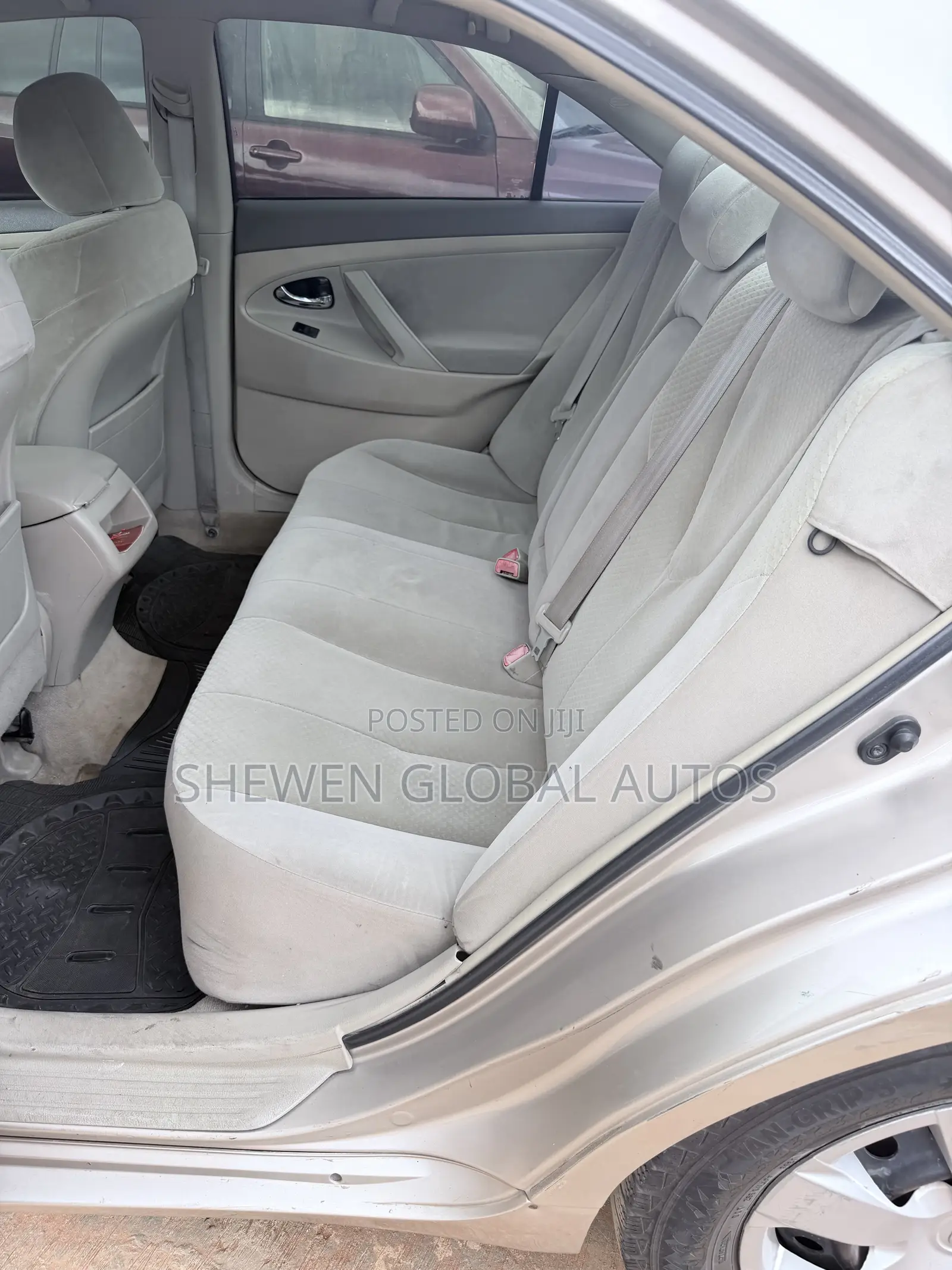 Toyota Camry 2008 Gold