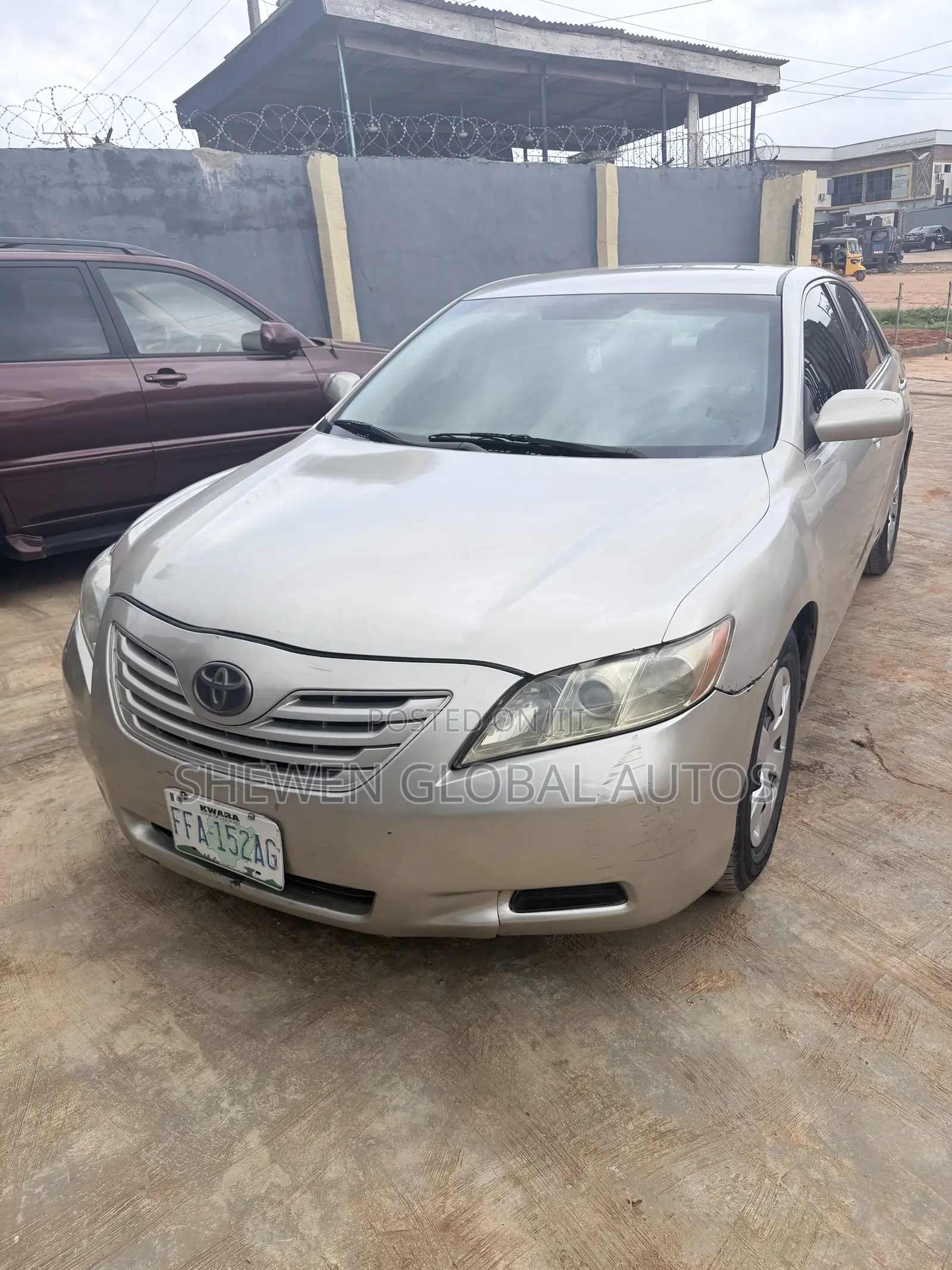 Toyota Camry 2008 Gold