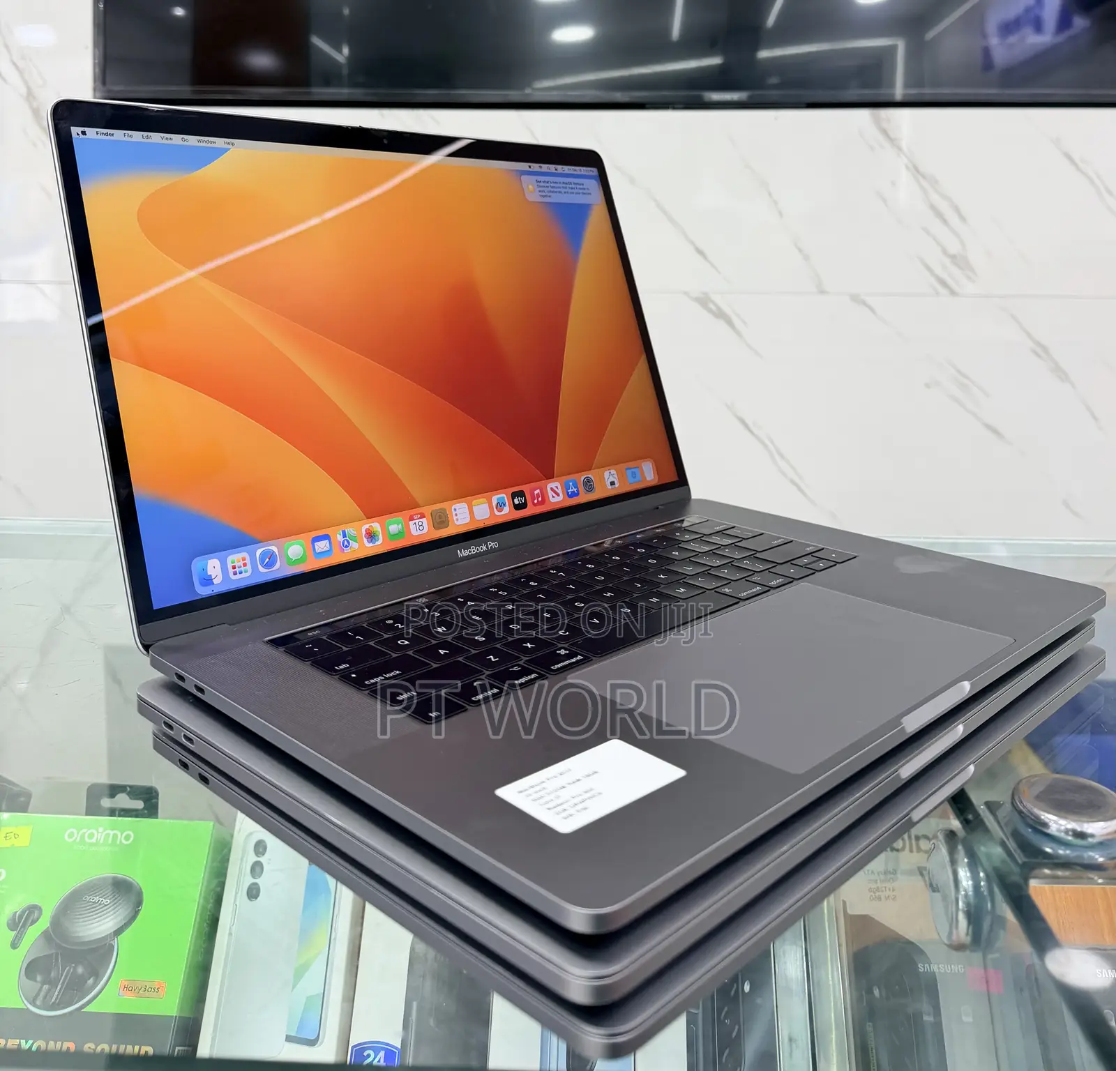 Laptop Apple MacBook Pro 2017 16GB Intel Core i7 SSD 512GB