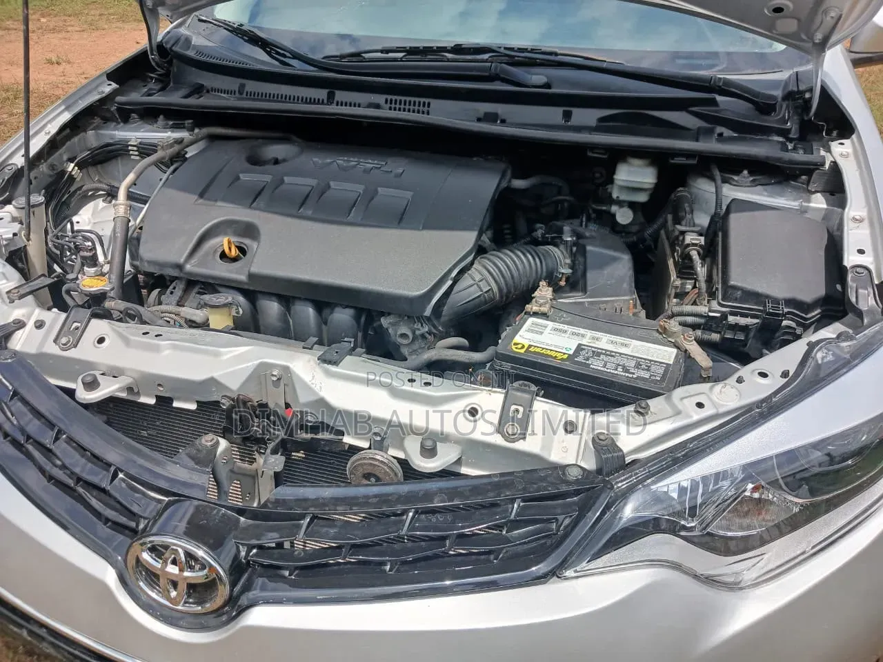 Toyota Corolla LE 4dr Sedan (1.8L 4cyl CVT) 2015 Silver
