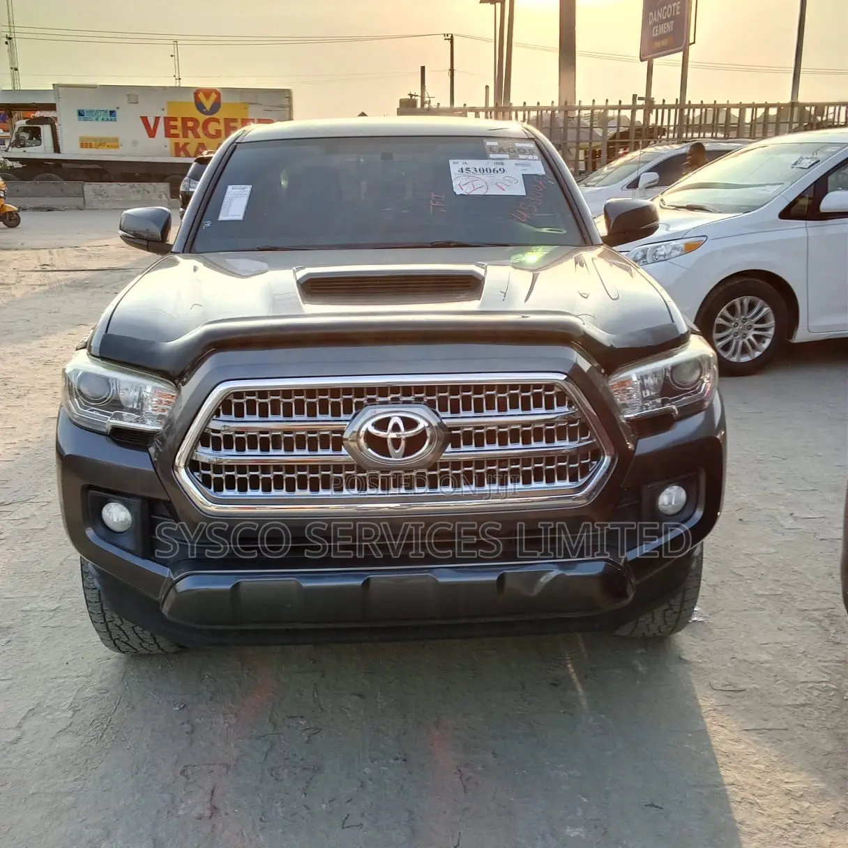 Toyota Tacoma TRD Off Road 2017 Gray