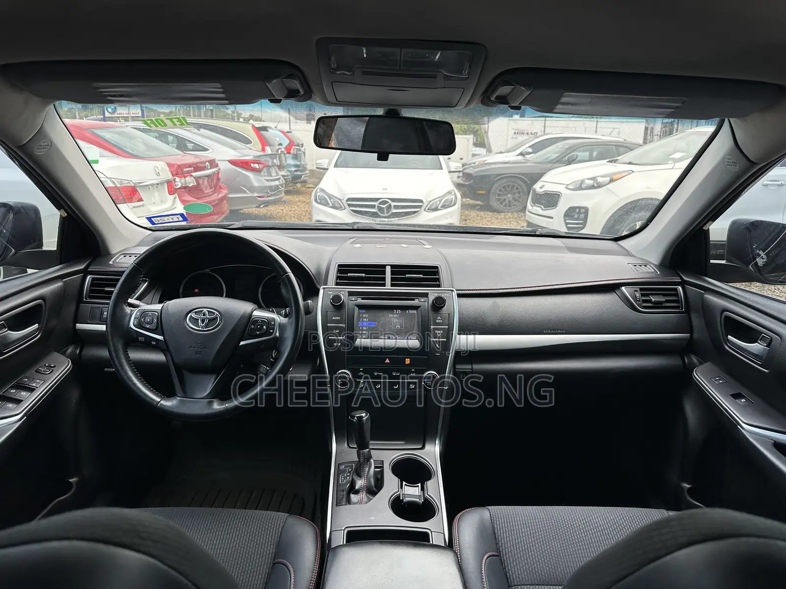 Toyota Camry SE 4dr Sedan (2.5L 4cyl 6A) 2016 Black