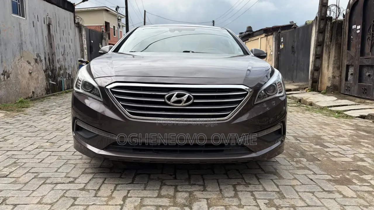 Hyundai Sonata Limited 4dr Sedan (2.4L 4cyl 6A) 2015 Brown