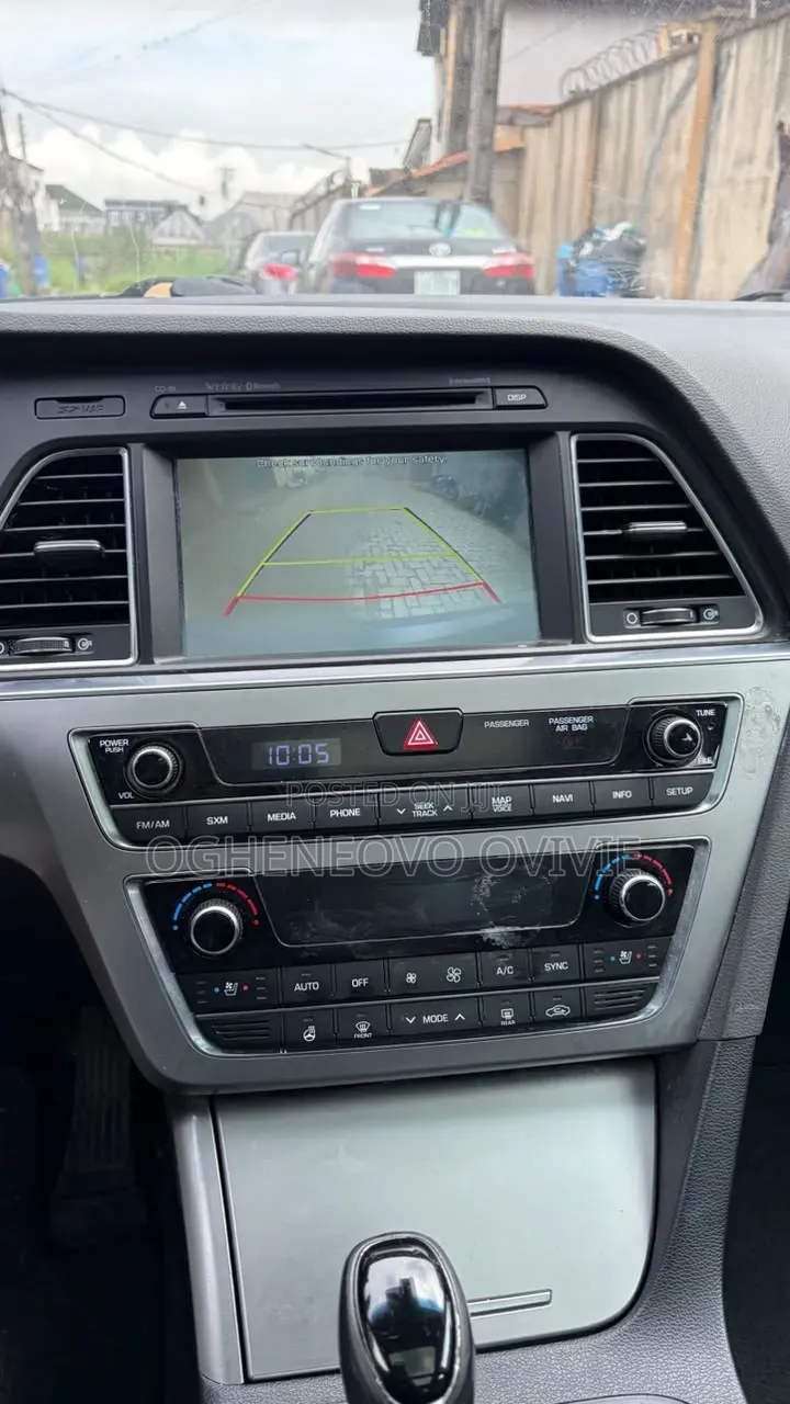 Hyundai Sonata Limited 4dr Sedan (2.4L 4cyl 6A) 2015 Brown