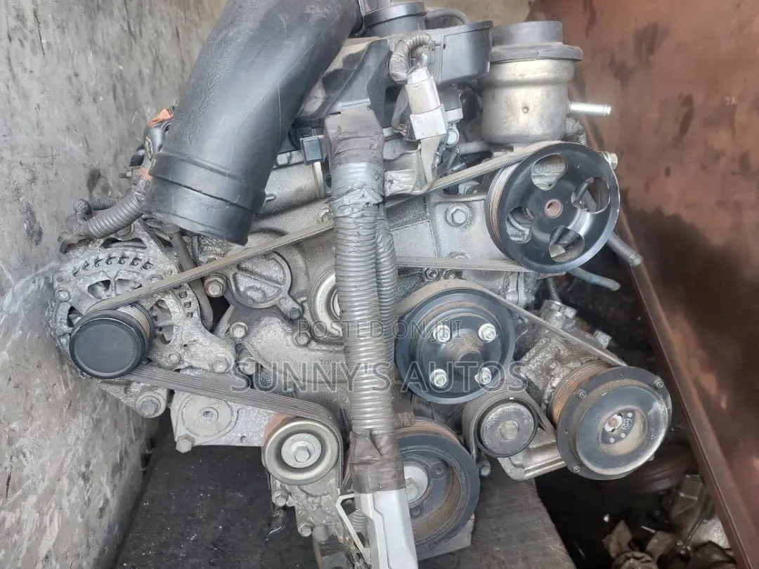 Toyota Land Cruiser Prado Engine 2014.