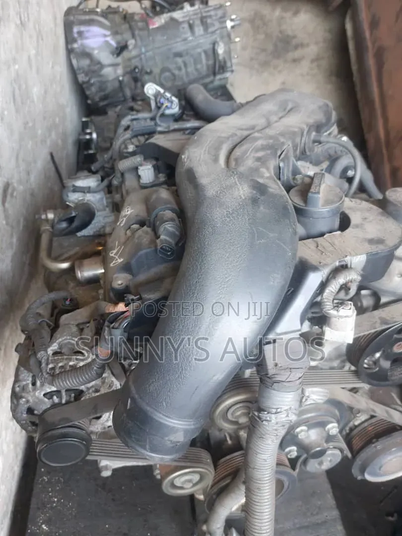 Toyota Land Cruiser Prado Engine 2014.
