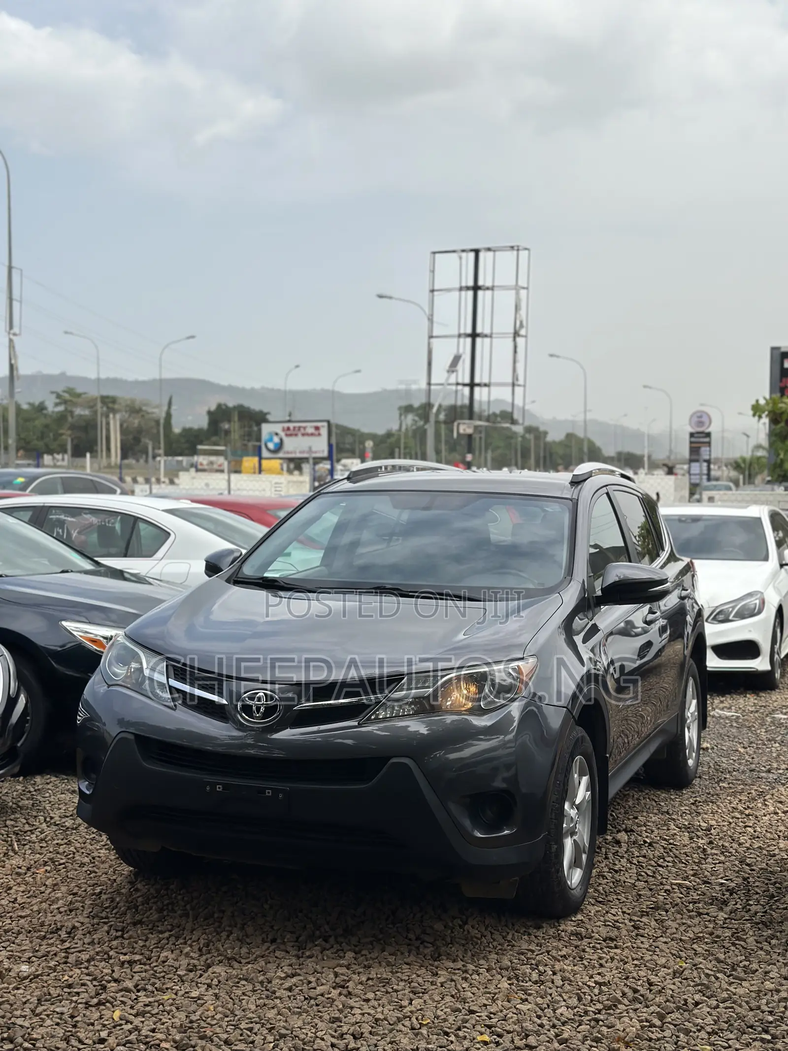 Toyota RAV4 LE AWD (2.5L 4cyl 6A) 2013 Gray