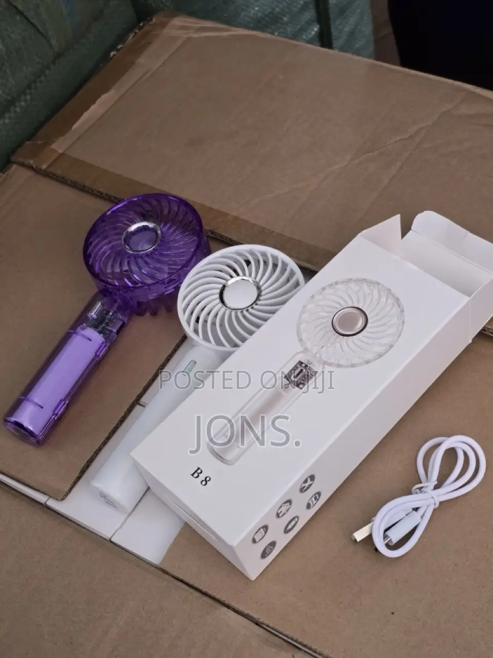 18 Inch Rechargeable Solar Fan