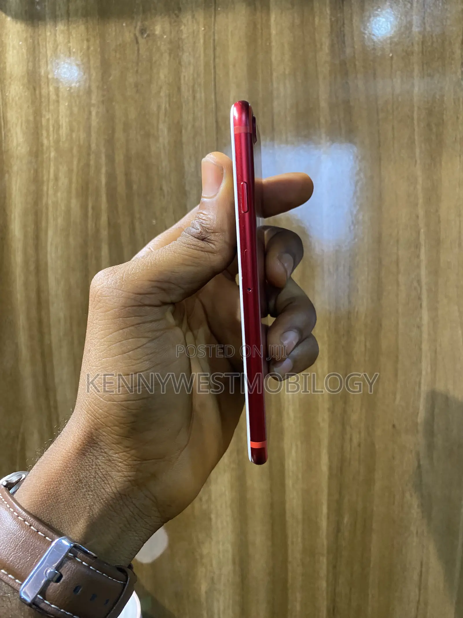 Apple iPhone 7 128 GB Red