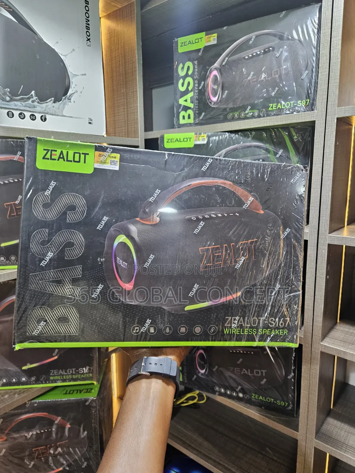 Zealot S167