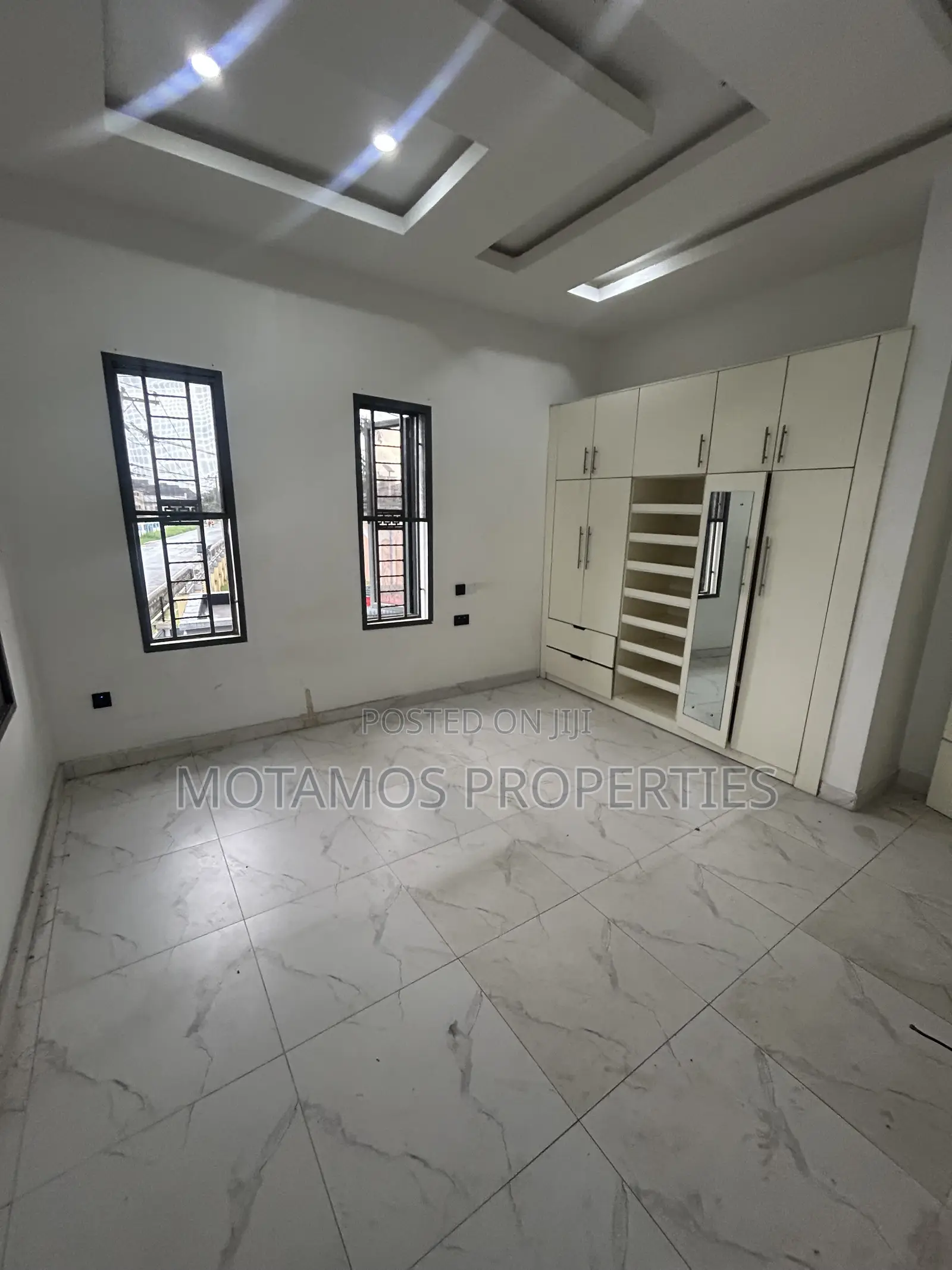 2bdrm Block of Flats in GRA Phase 3 / Port-Harcourt for rent