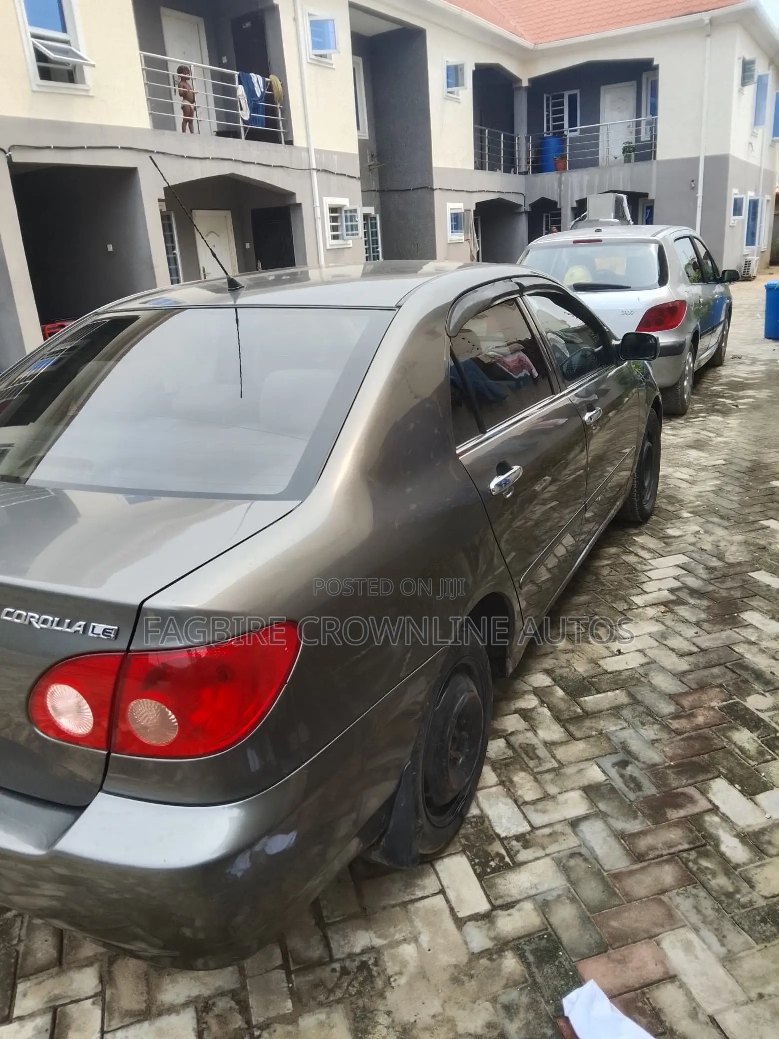 Toyota Corolla LE 2005 Gray
