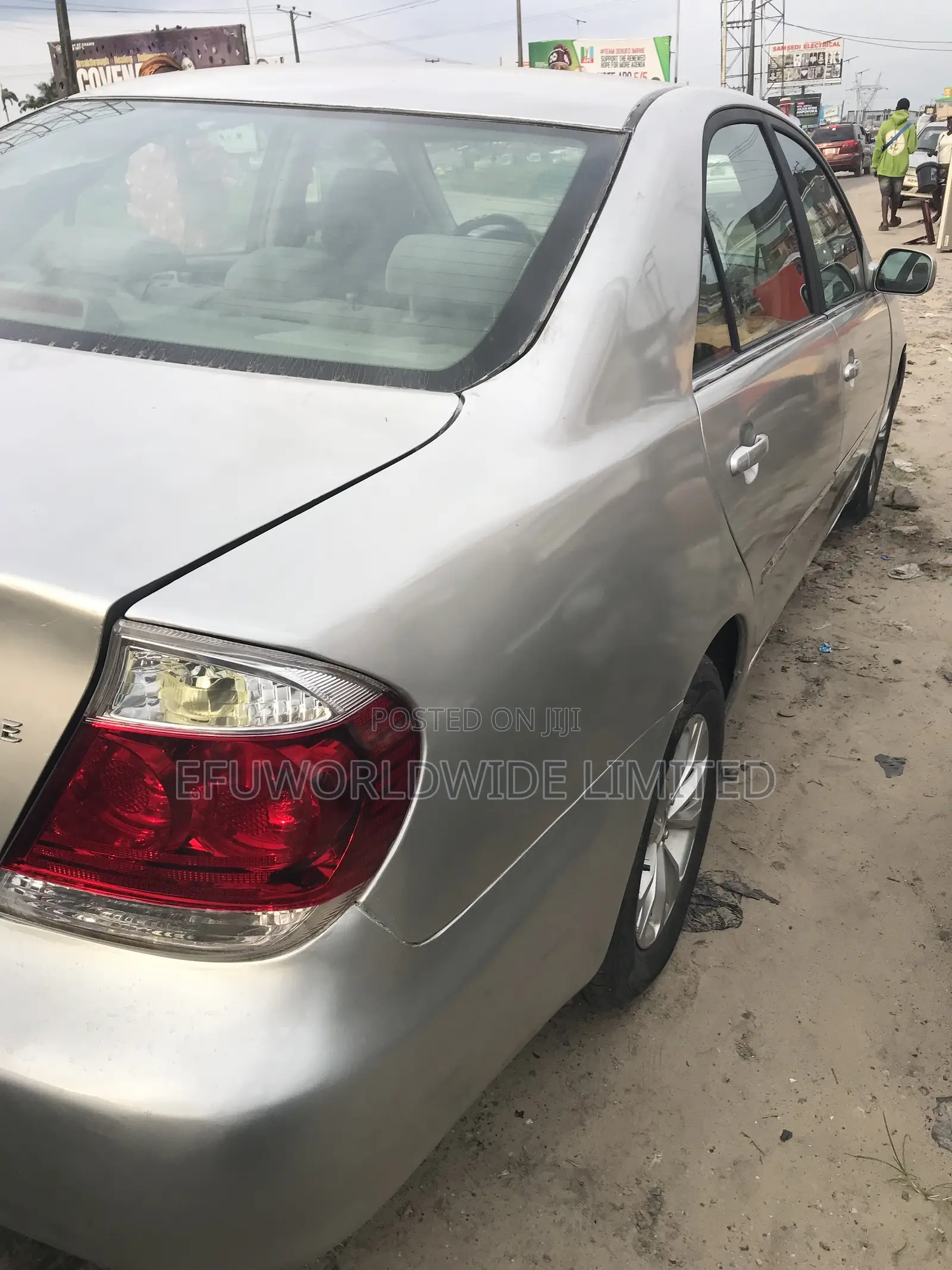 Toyota Camry LE 4dr Sedan (2.4L 4cyl 5A) 2006 Silver