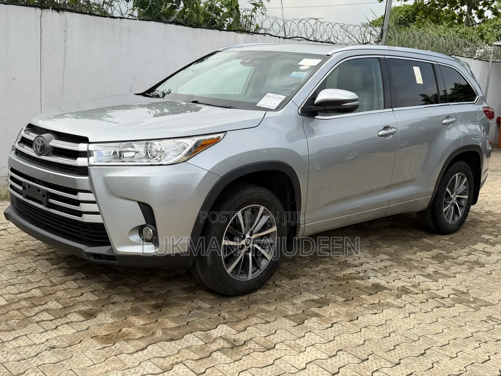 Toyota Highlander XLE 4x4 V6 (3.5L 6cyl 8A) 2018 Silver