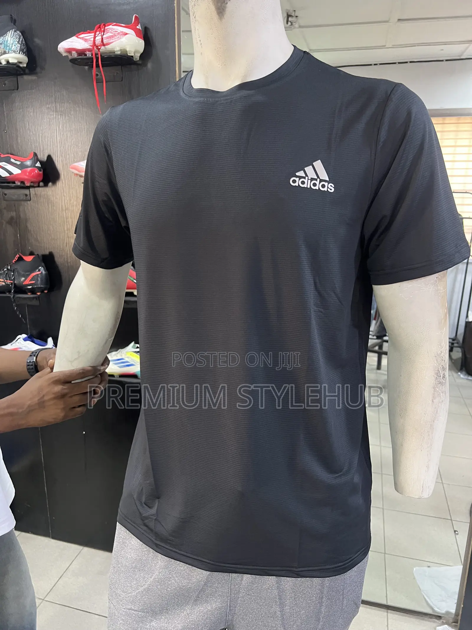 Black Gym Top & Ash Joggers