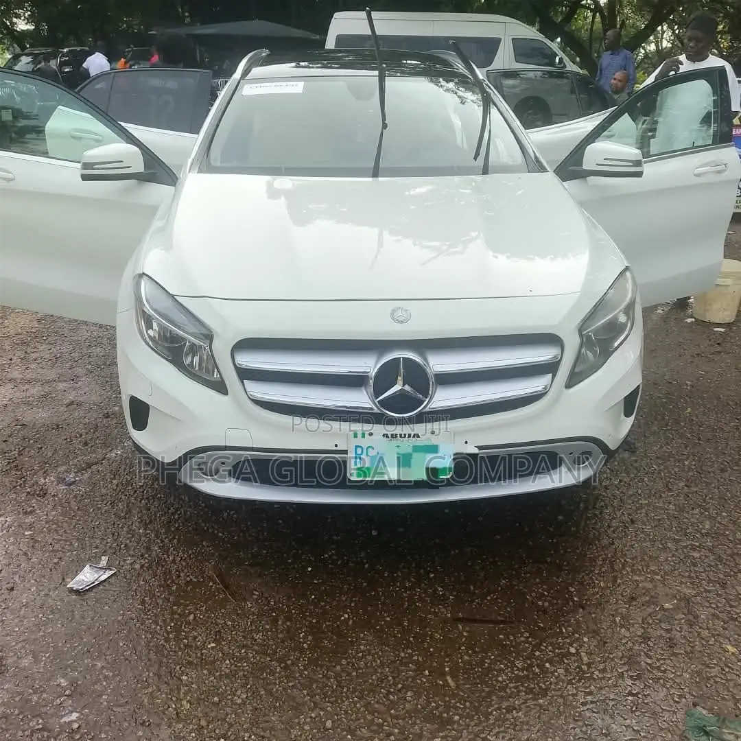 Mercedes-Benz GLA 250 2015 White