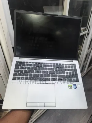 Laptop HP ZBook Power G9 i7 32GB Intel Core i7 SSD 2T