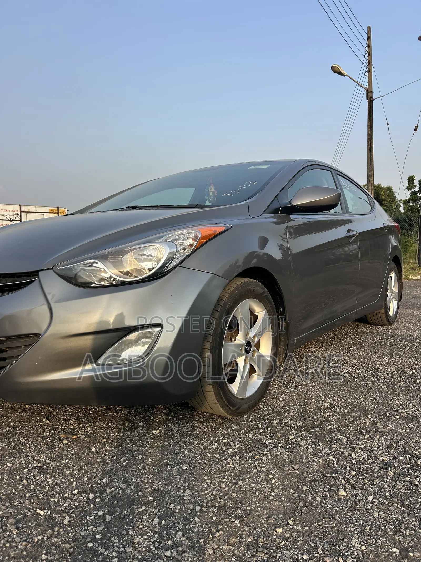 Hyundai Elantra SE 4dr Sedan (1.8L 4cyl 6A) 2014 Gray