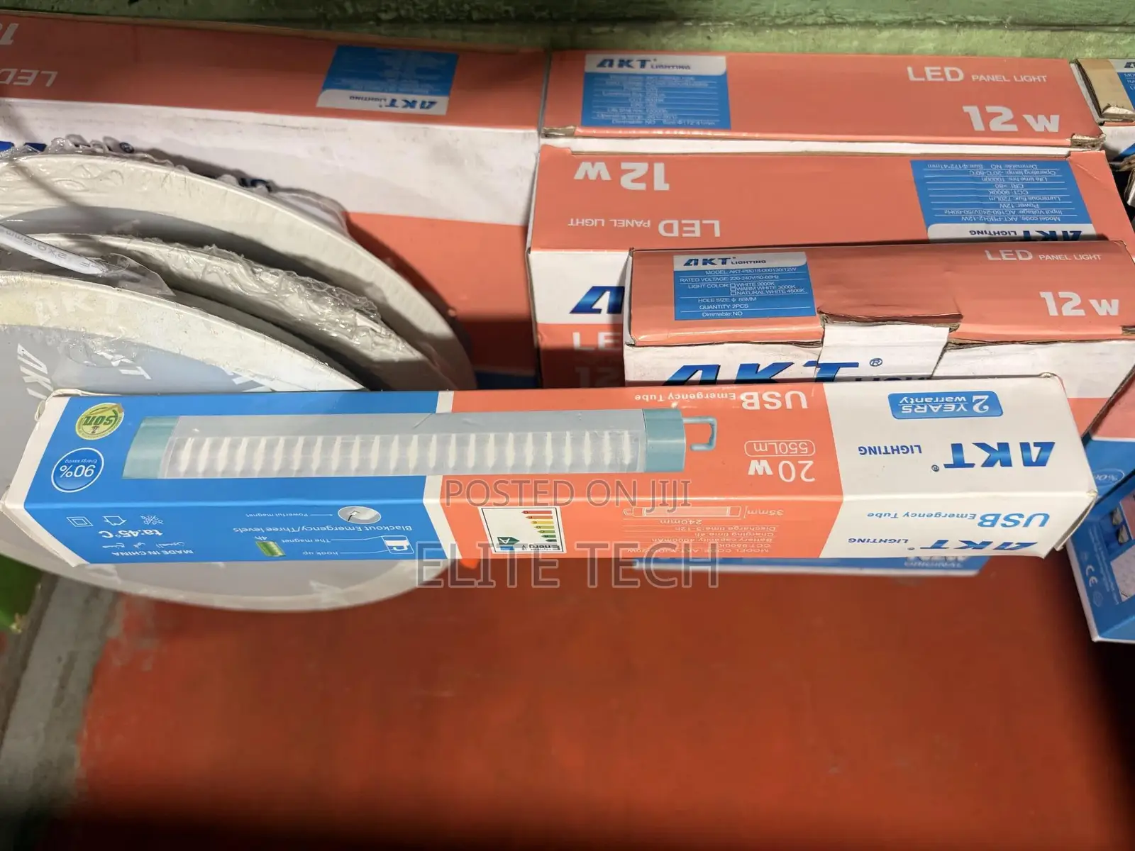 AKT 20W Rechargeable USB Emergency LED Tube Light (550 Lumens)
