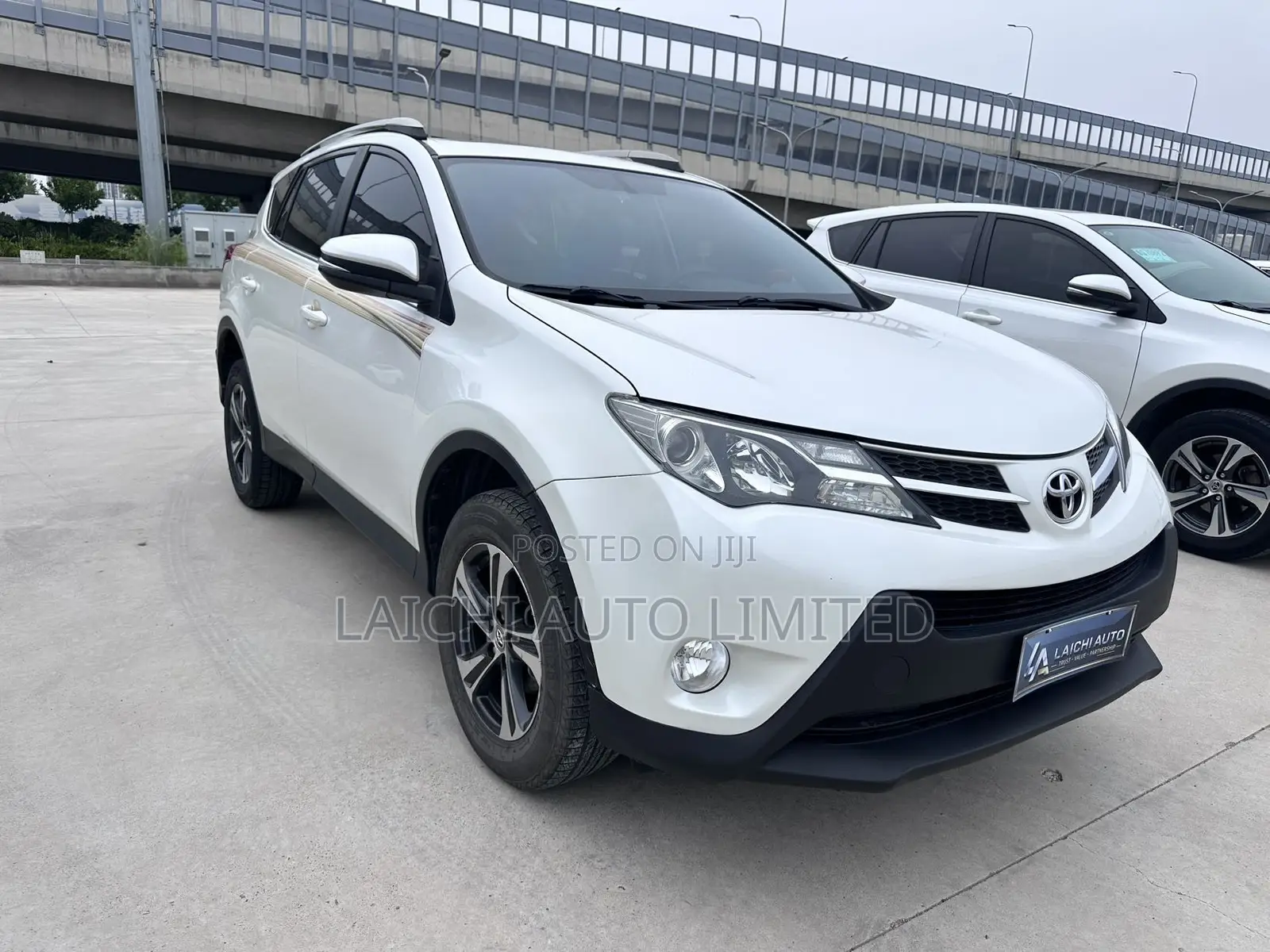 Toyota RAV4 2016 White
