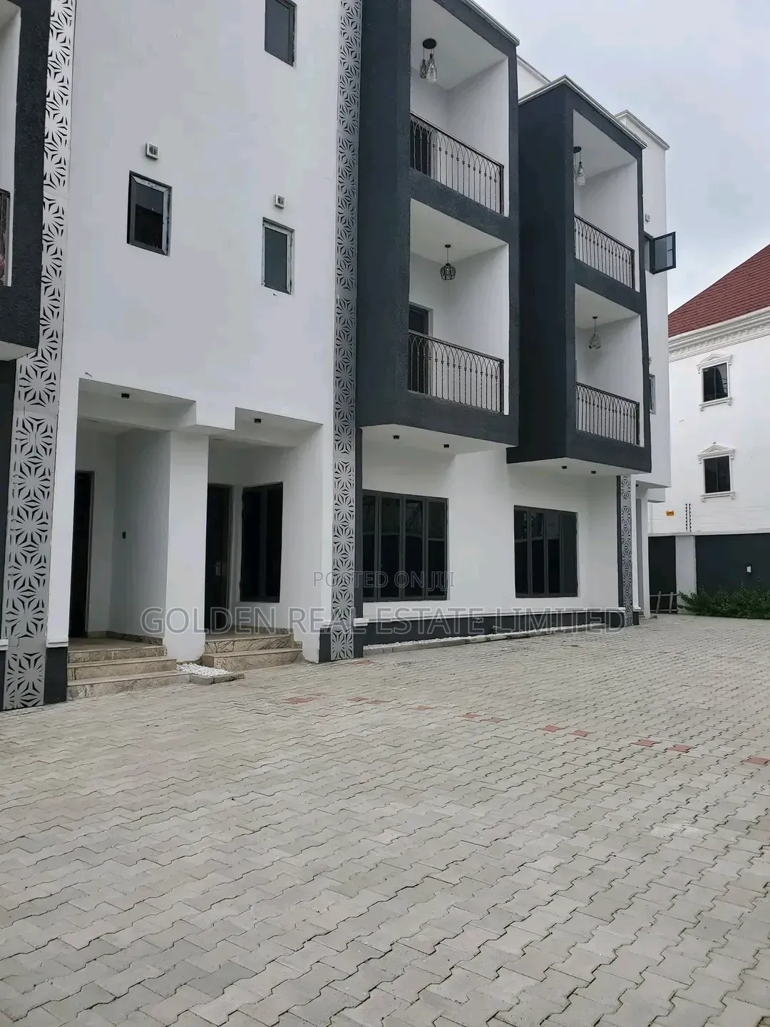 4bdrm Duplex in Jahi for sale