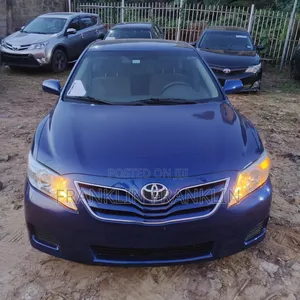 Toyota Camry 2011 Blue