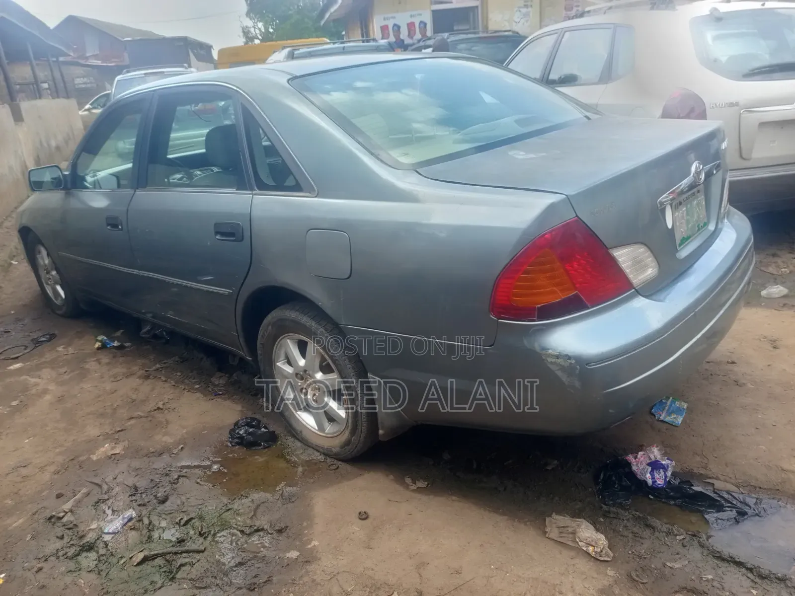 Toyota Avalon 2002 Green
