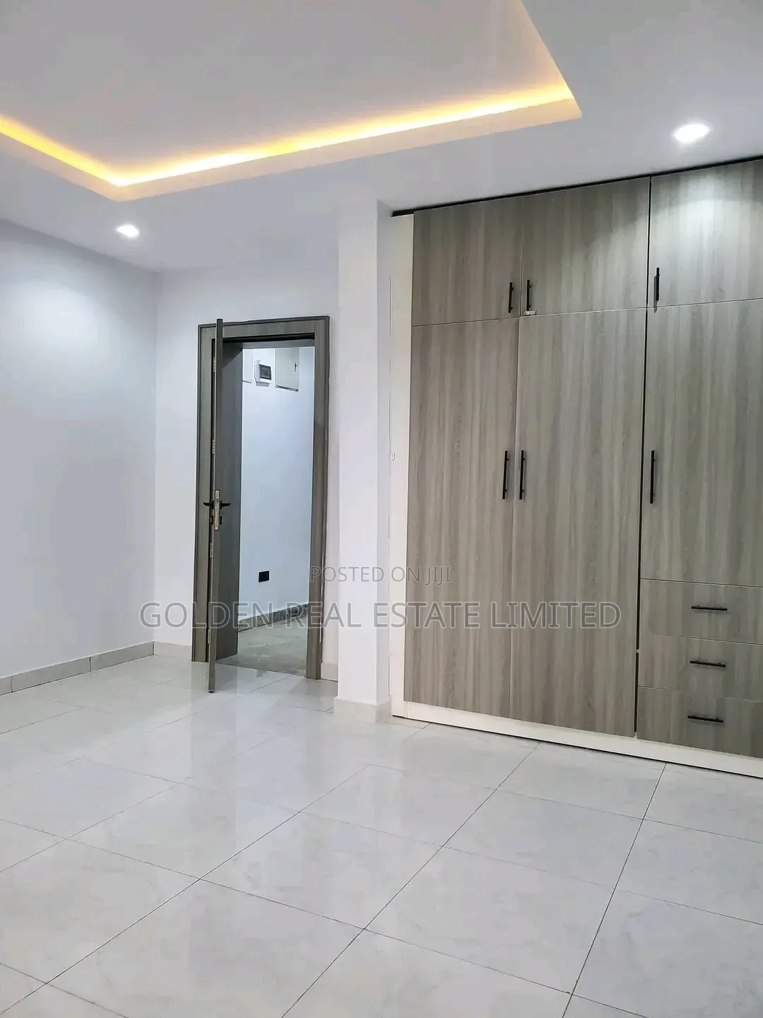 2bdrm Block of Flats in Jahi for sale