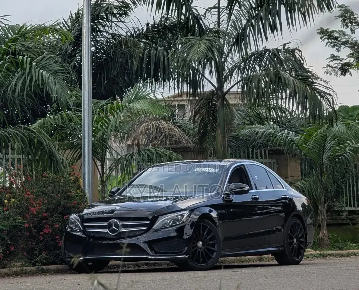 Mercedes-Benz C400 4Matic AWD Sedan (3.0L V6 7A) 2015 Black