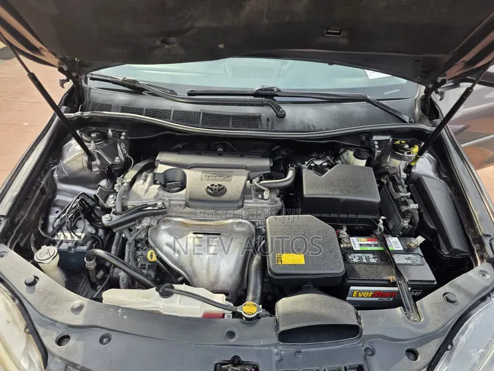 Toyota Camry XSE 4dr Sedan (2.5L 4cyl 6A) 2015 Gray