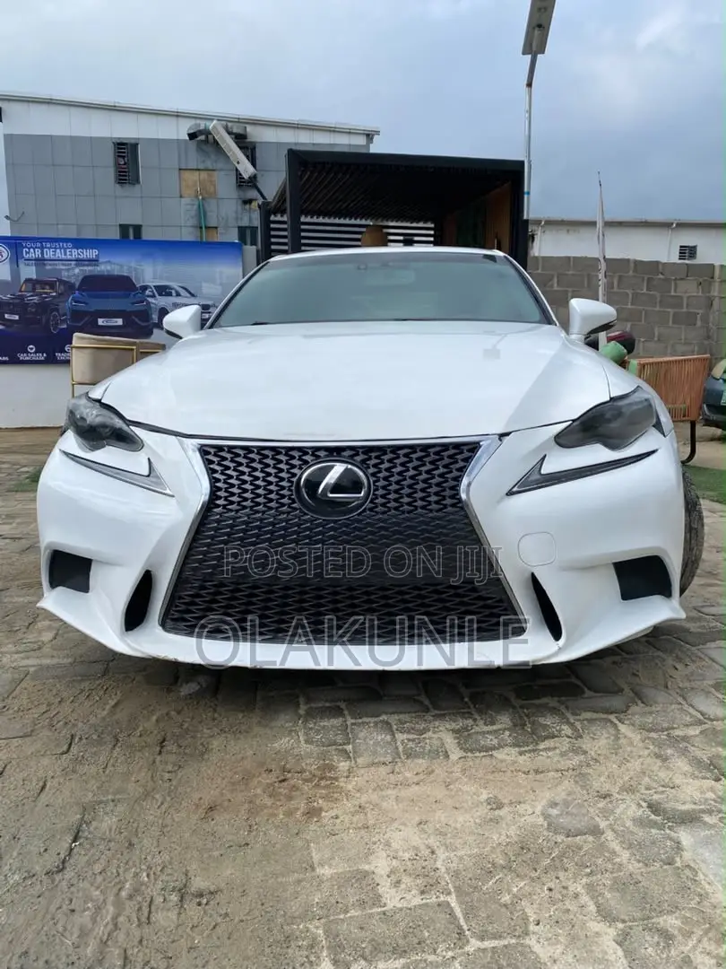 Lexus IS 2014 White