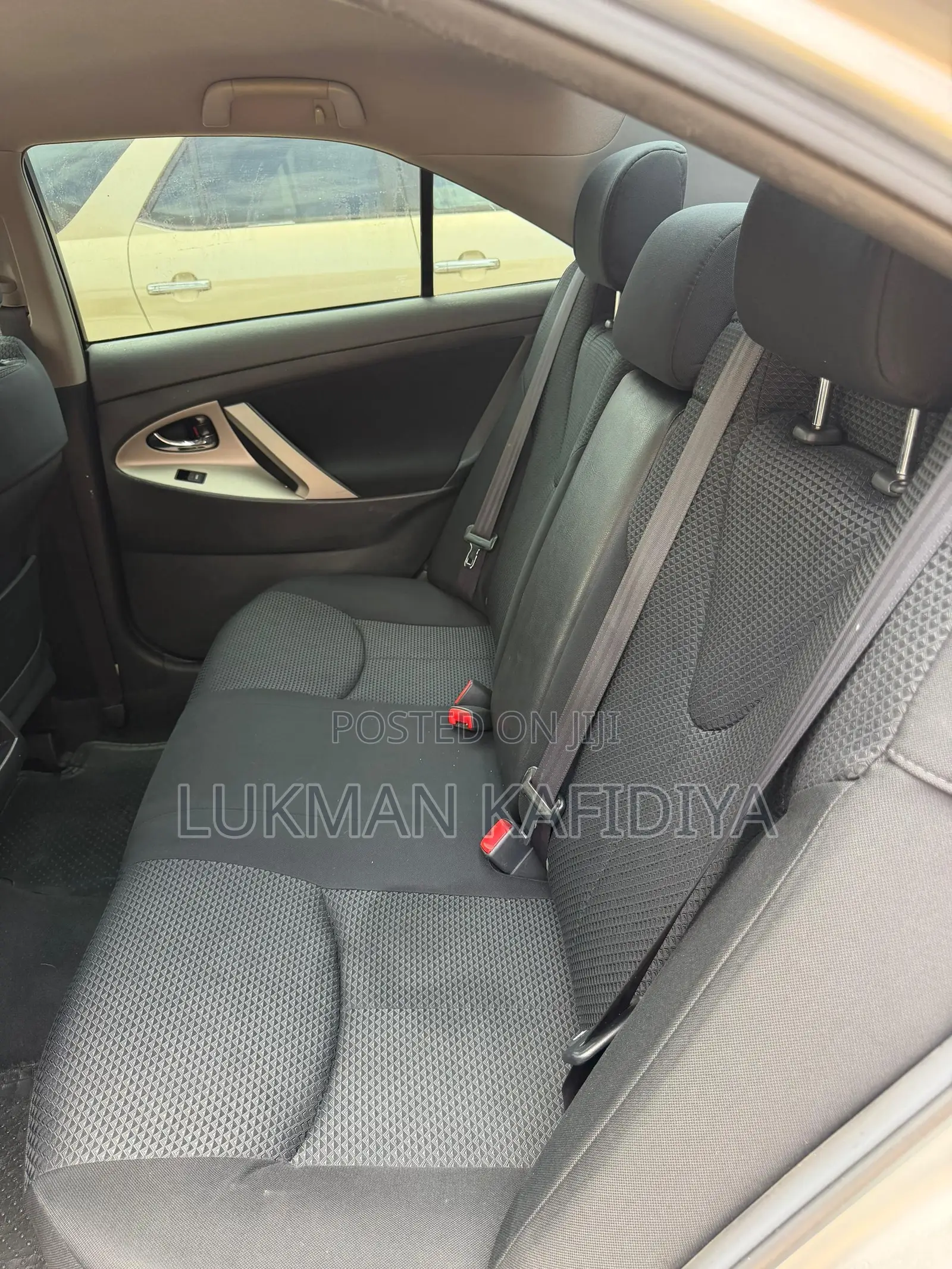 Toyota Camry 2011 Silver