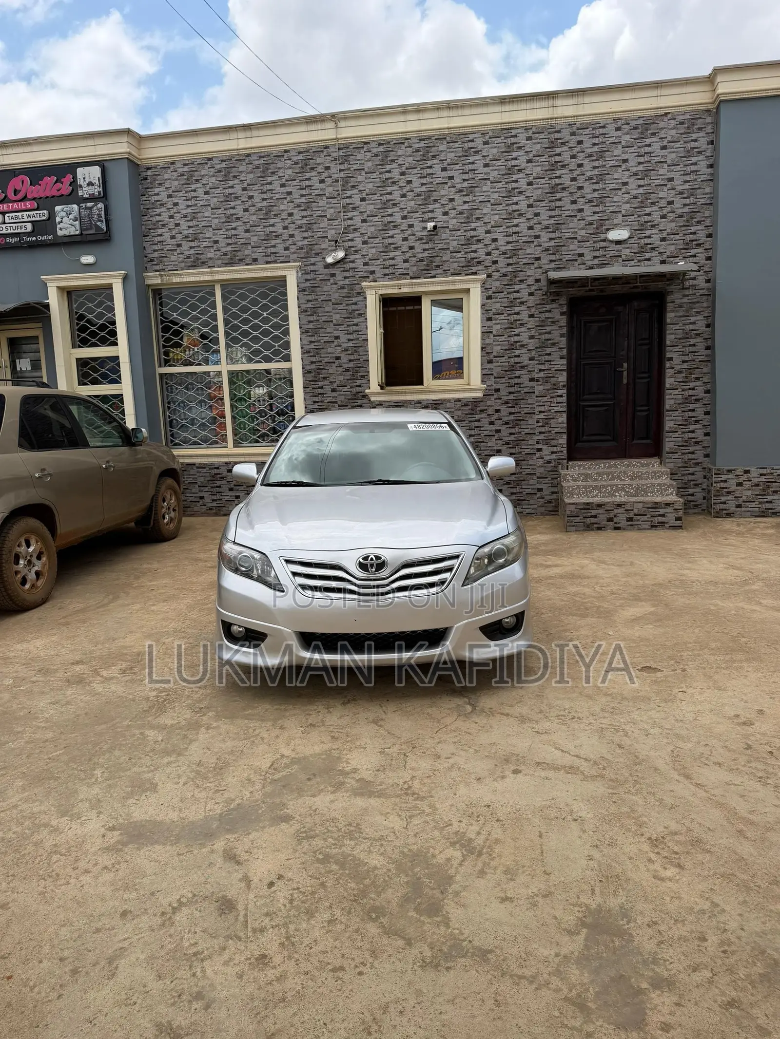 Toyota Camry 2011 Silver