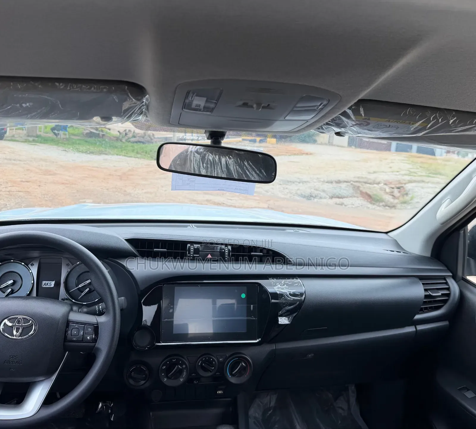 New Toyota Hilux 2026 Black