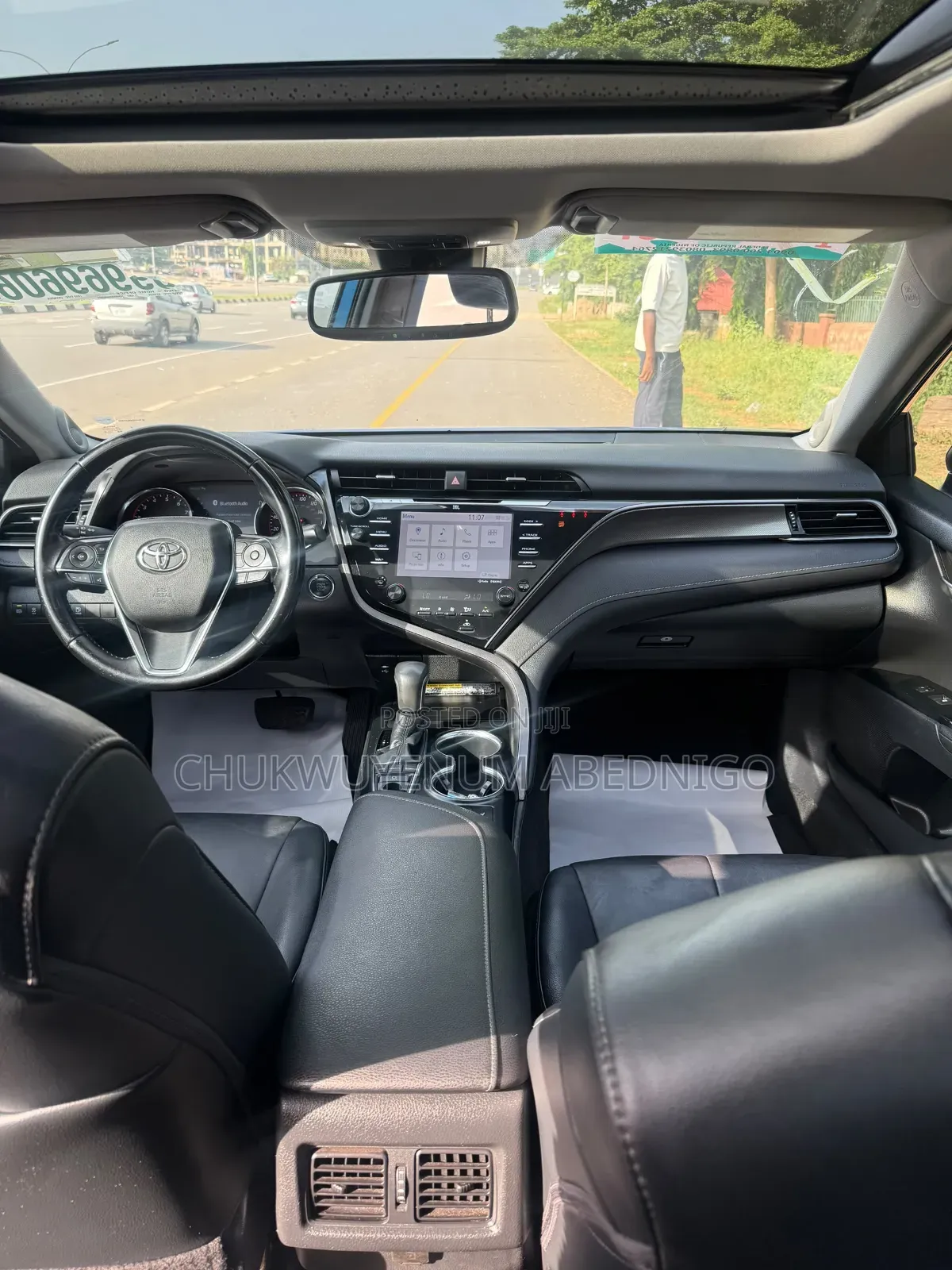 Toyota Camry 2019 Blue