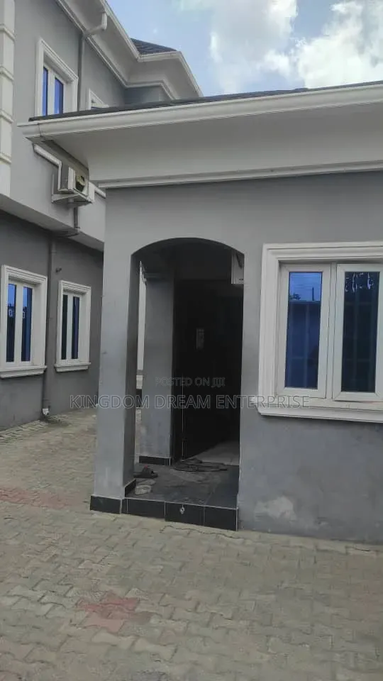 2bdrm Block of Flats in Ogombo Ajah Lagos for sale