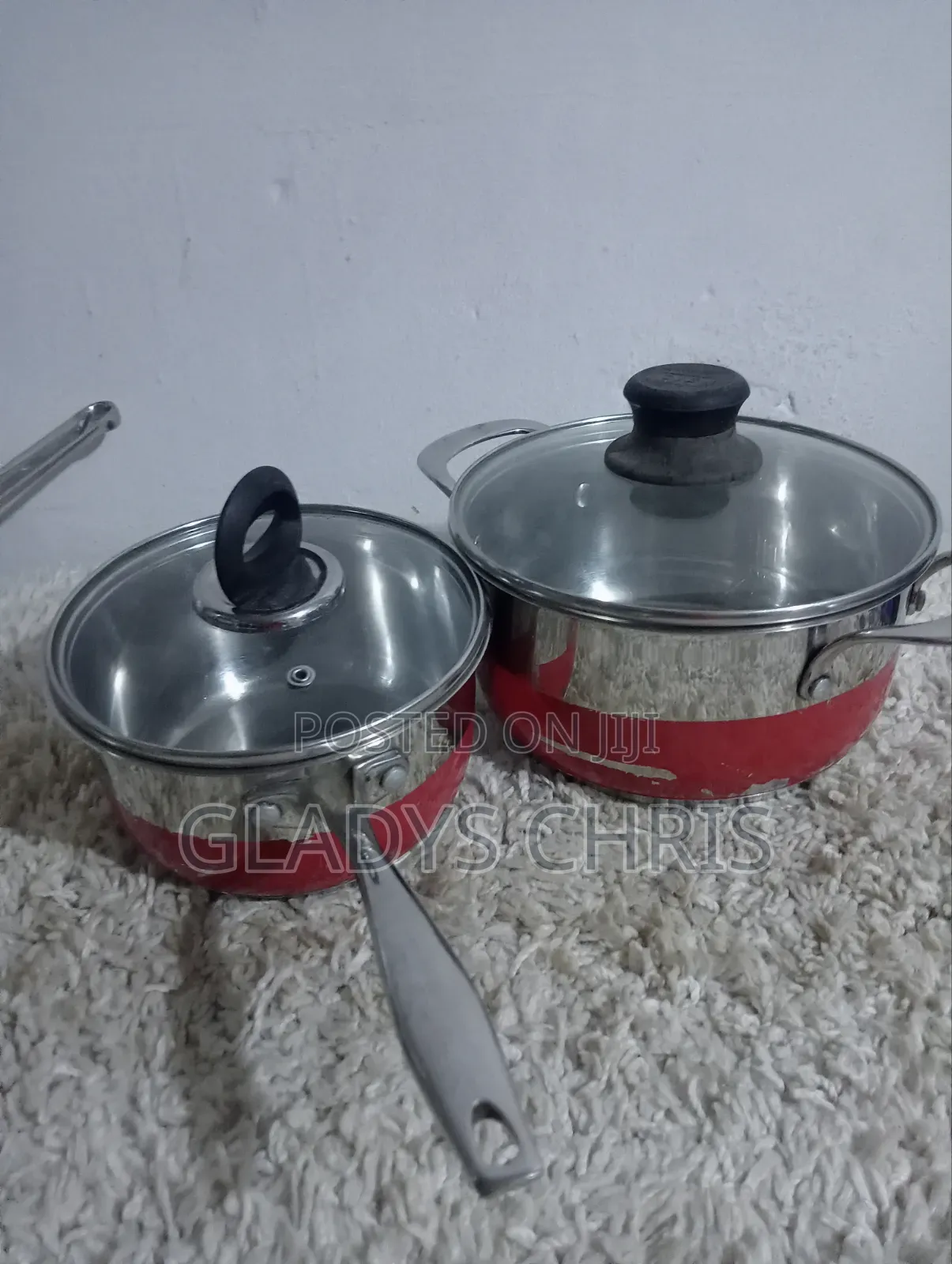 2 Set of Pot Used